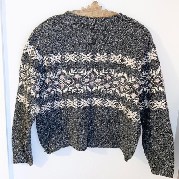 VINTAGE 90s Sweater - Picture 2 of 5